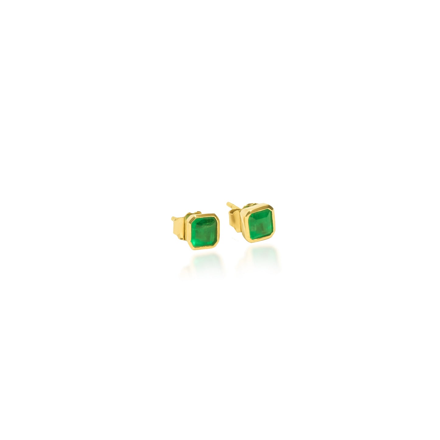SQUARED EMERALD STUDS
