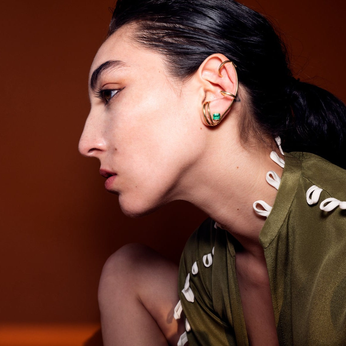 GOLD CHAINS EAR CUFF